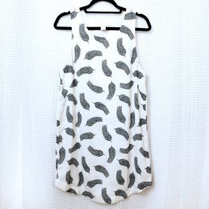 White & Black Feather Print Shirttail Dress